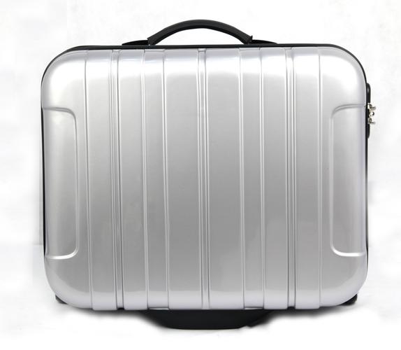 厂家现货 银色商务旅行pc拉杆箱 17寸单层轻便行李箱 一件批发